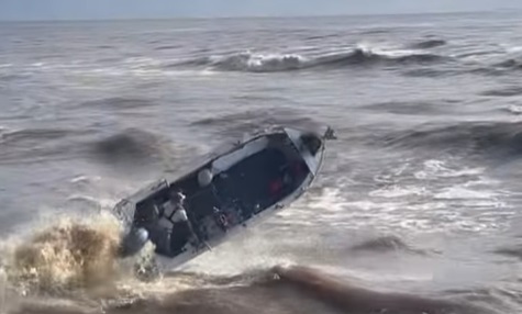A lucky boat recovery!
