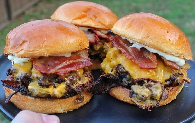 SAS-SQUASH BURGERS!!! by Montana grant