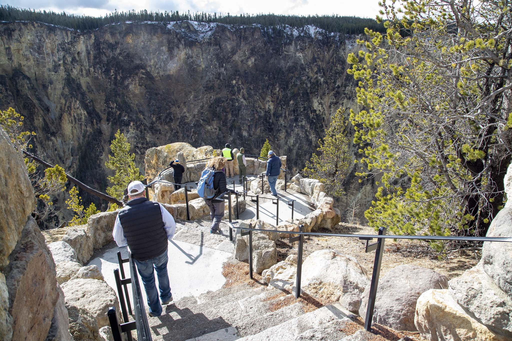 Yellowstone visitation statistics for October 2024